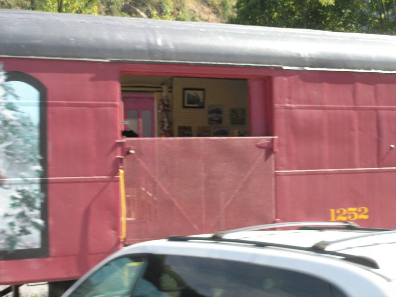 Whitewater rafting - golf trip 2008 159.jpg